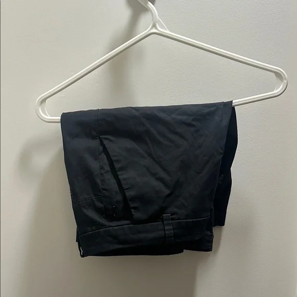 lululemon athletica Black Commission Classic-Fit Short 7” - Picture 3 of 3